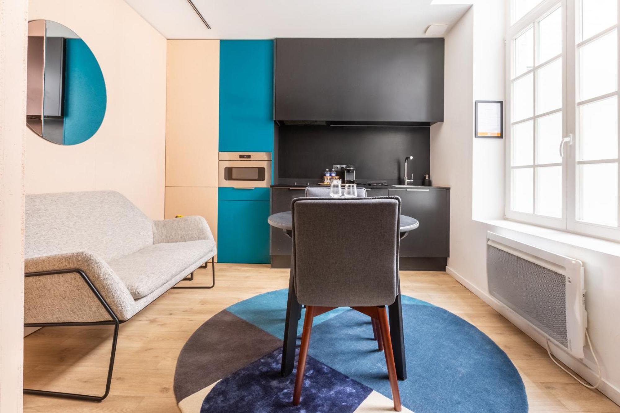 Au Chat Qui Dort Lille - Magasin Экстерьер фото
